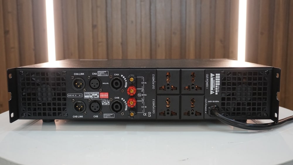 Cuc-day-Karaoke-CAVS-Z800-5